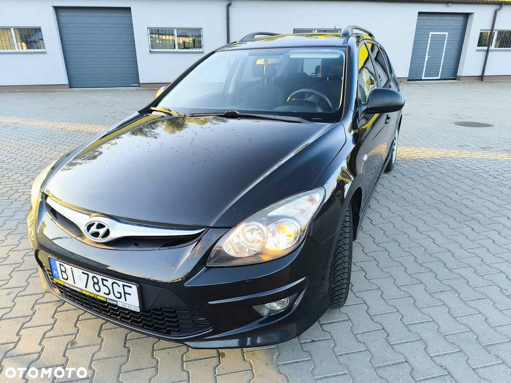 Hyundai i30 1.4 Comfort EU5 - 17