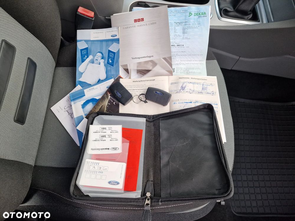 Ford Focus 1.8 FF Trend - 26