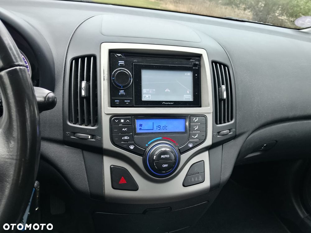 Hyundai i30 1.4 Classic + - 20