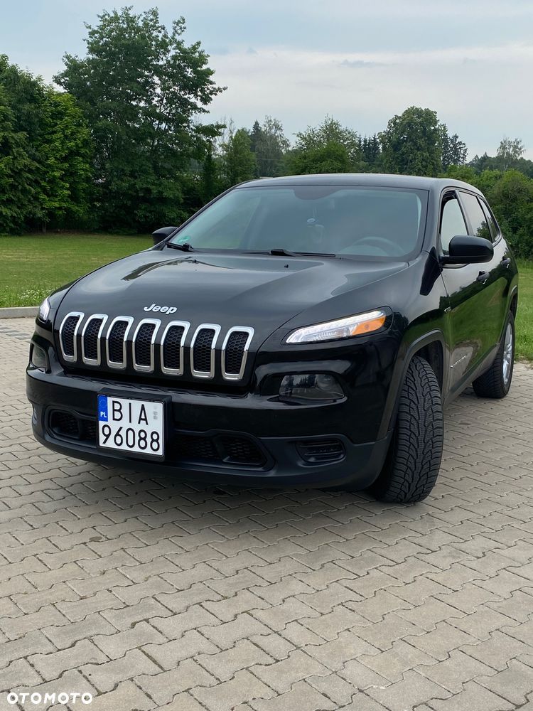 Jeep Cherokee - 22