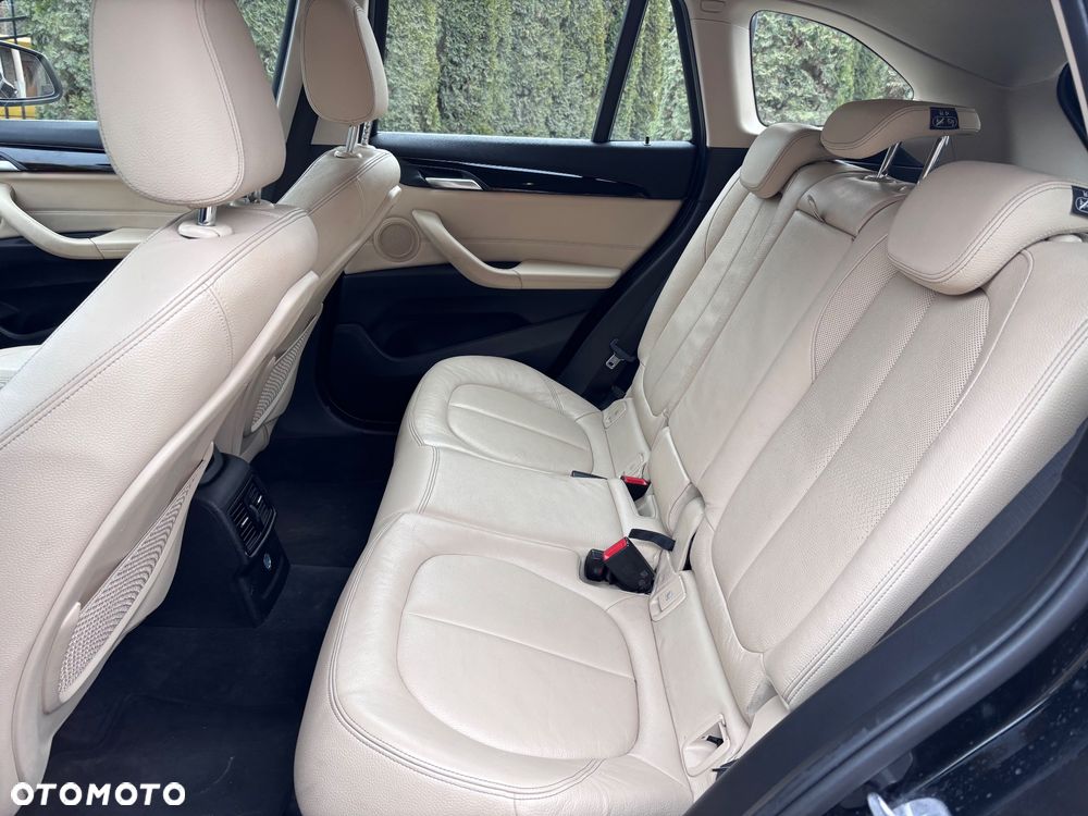 BMW X1 - 16