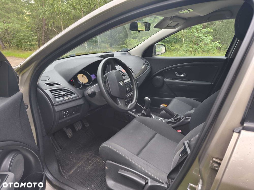 Renault Megane - 5