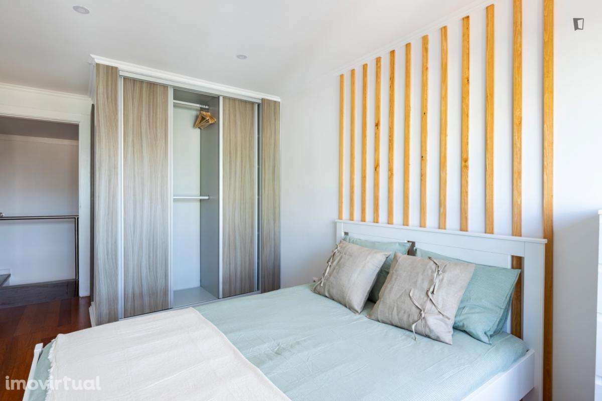 Quarto - localizado em Olaias Lisbon - Grande imagem: 5/15