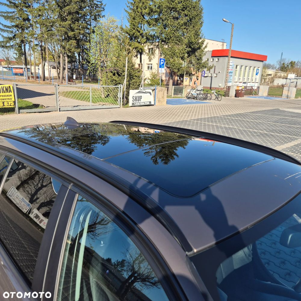 BMW Seria 3 320d xDrive - 12