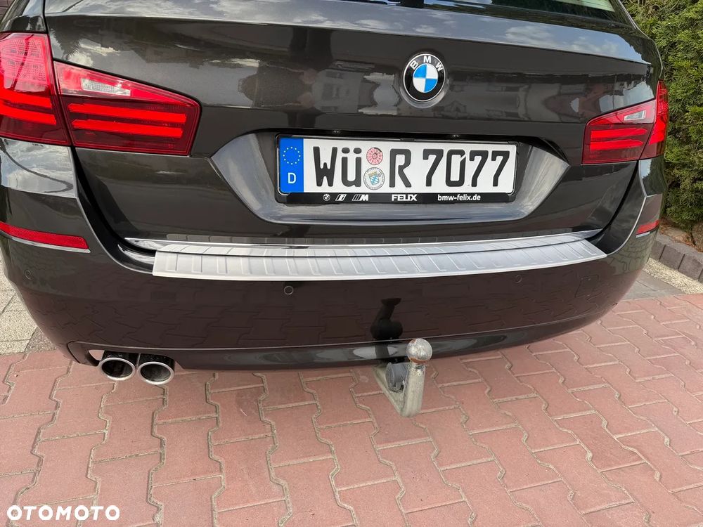 BMW Seria 5 525d Luxury Line - 21