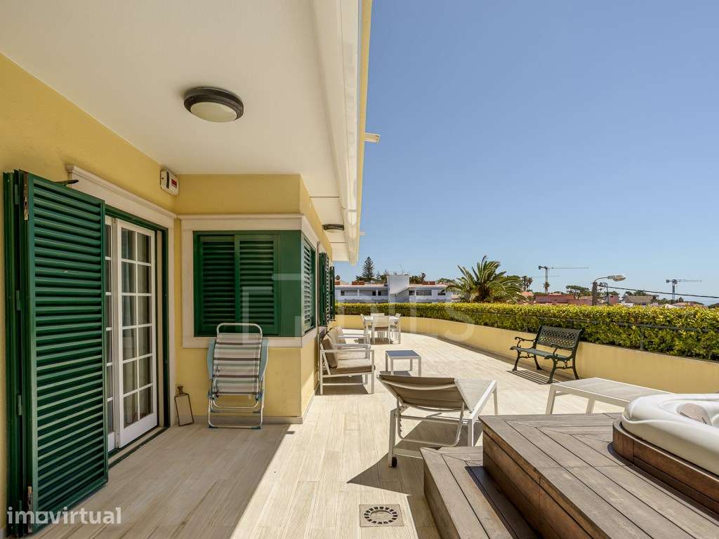 Apartamento T3 em condomínio de prestígio no Monte do Estoril - Grande imagem: 3/26