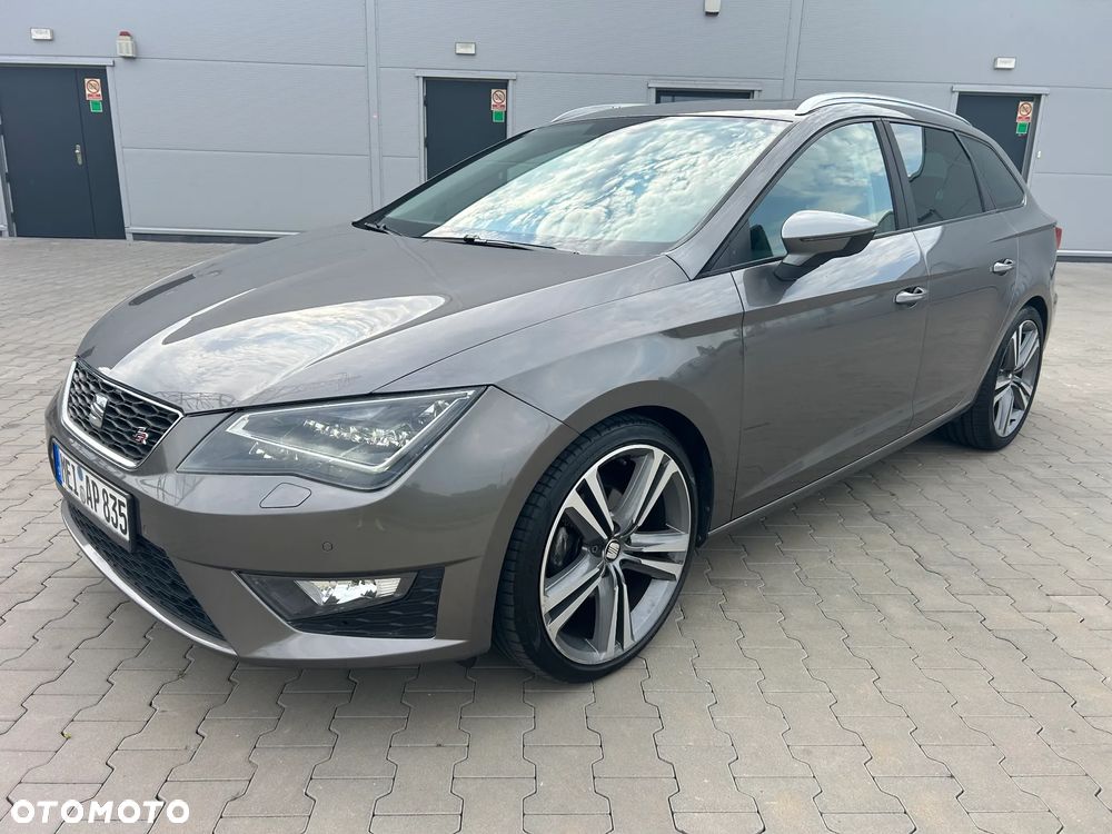 Seat Leon 2.0 TDI DPF Ecomotive FR - 2