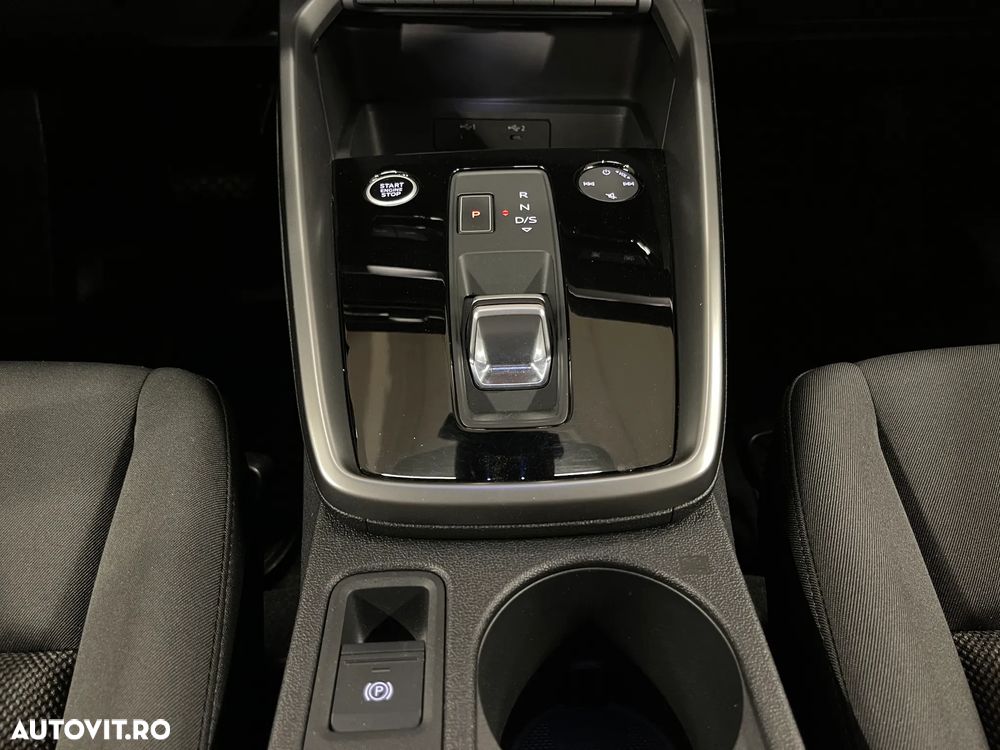 Audi A3 2.0 35 TDI S tronic Advanced - 18