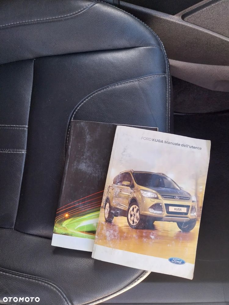 Ford Kuga - 28