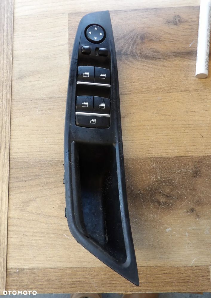 BMW - F10 - PRZEŁĄCZNIK SZYB , PANEL STEROWANIA - 9241955 - 1