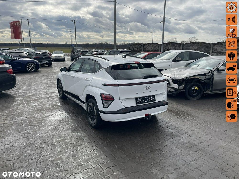 Hyundai Kona 64kWh Smart - 1