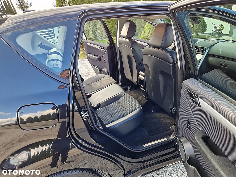 Mercedes-Benz Klasa A 150 Avantgarde Edition 10 - 11