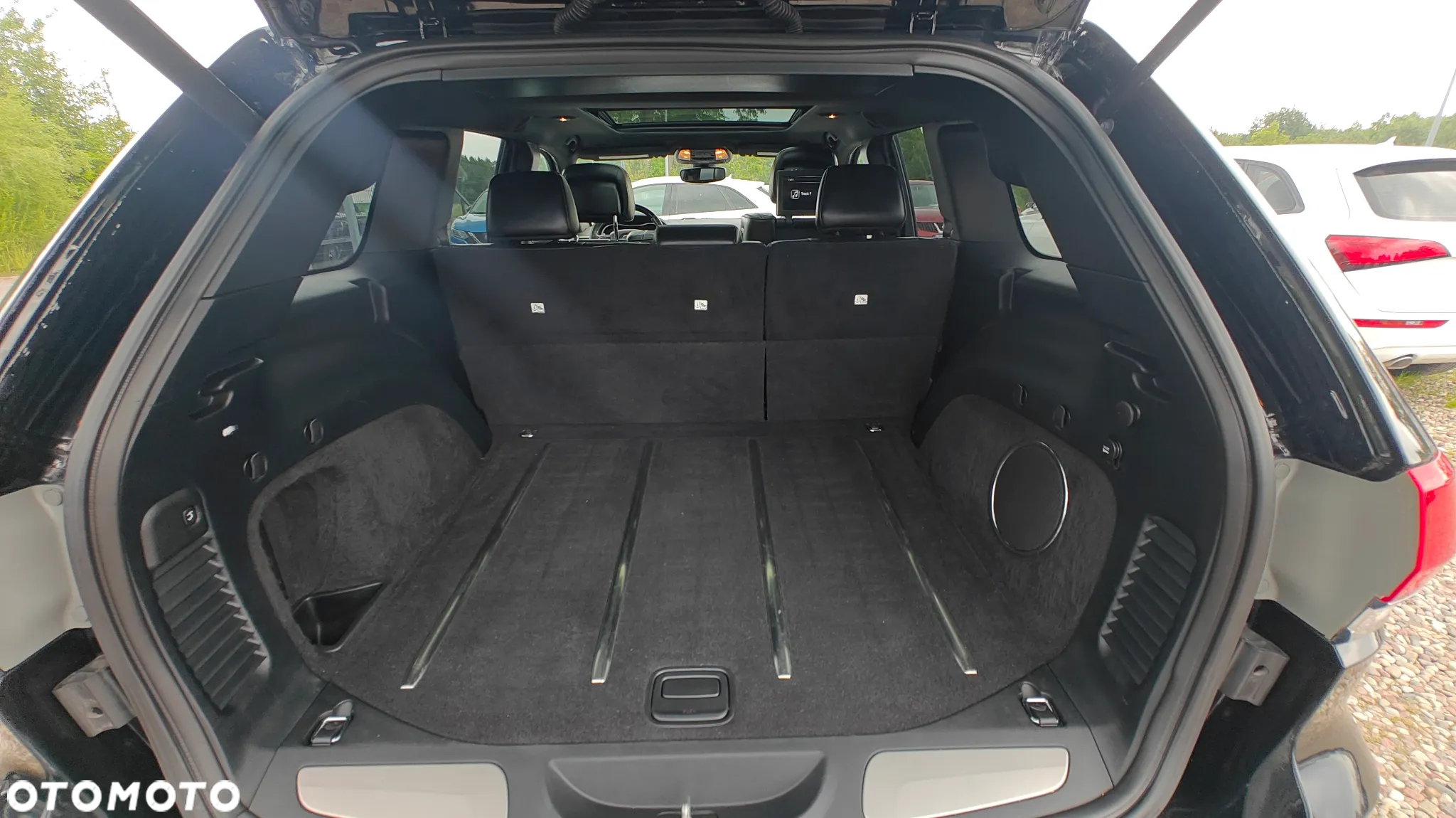Jeep Grand Cherokee 3.6 V6 Overland Summit - 36