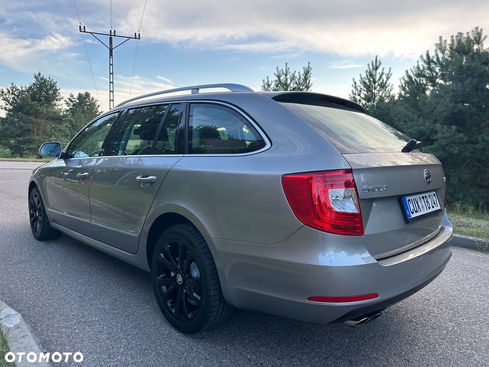 Skoda Superb 2.0 TSI DSG Exclusive - 15