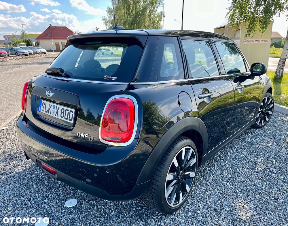 MINI ONE D Blackyard - 4
