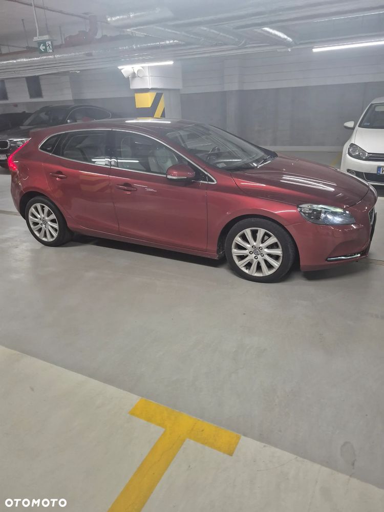 Volvo V40 D3 Summum - 4