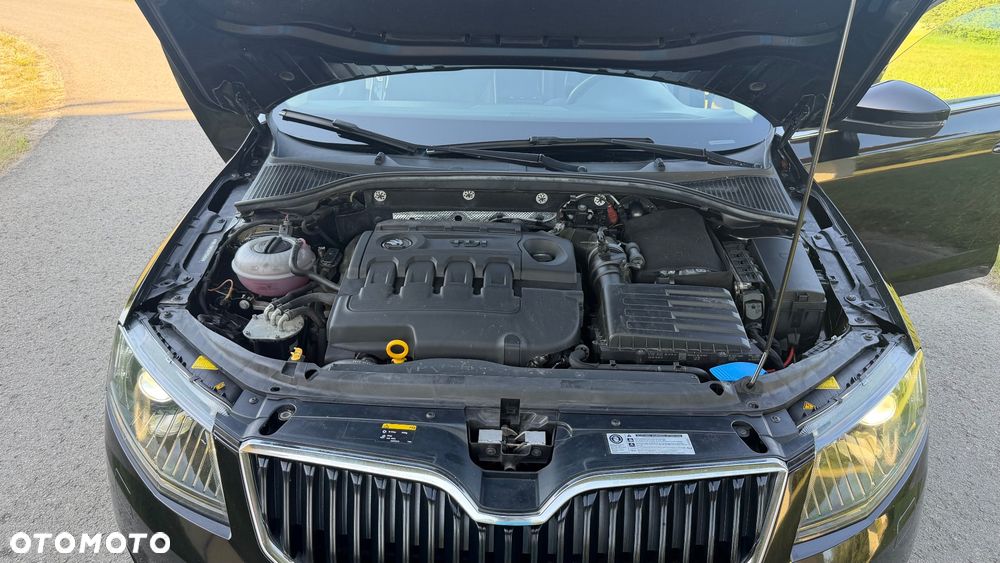 Skoda Octavia 2.0 TDI DSG Clever - 22