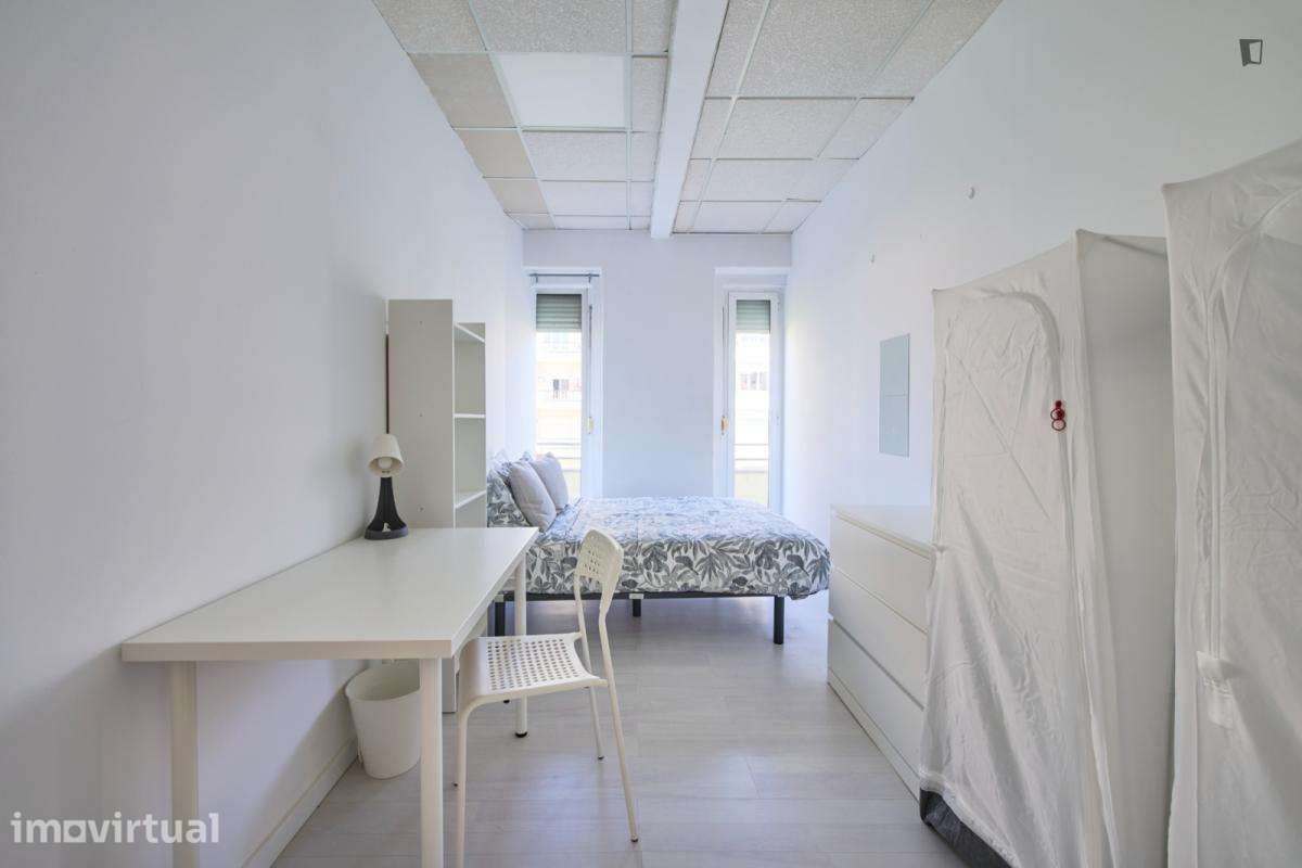 Quarto - localizado em Saldanha Lisbon - Grande imagem: 3/44