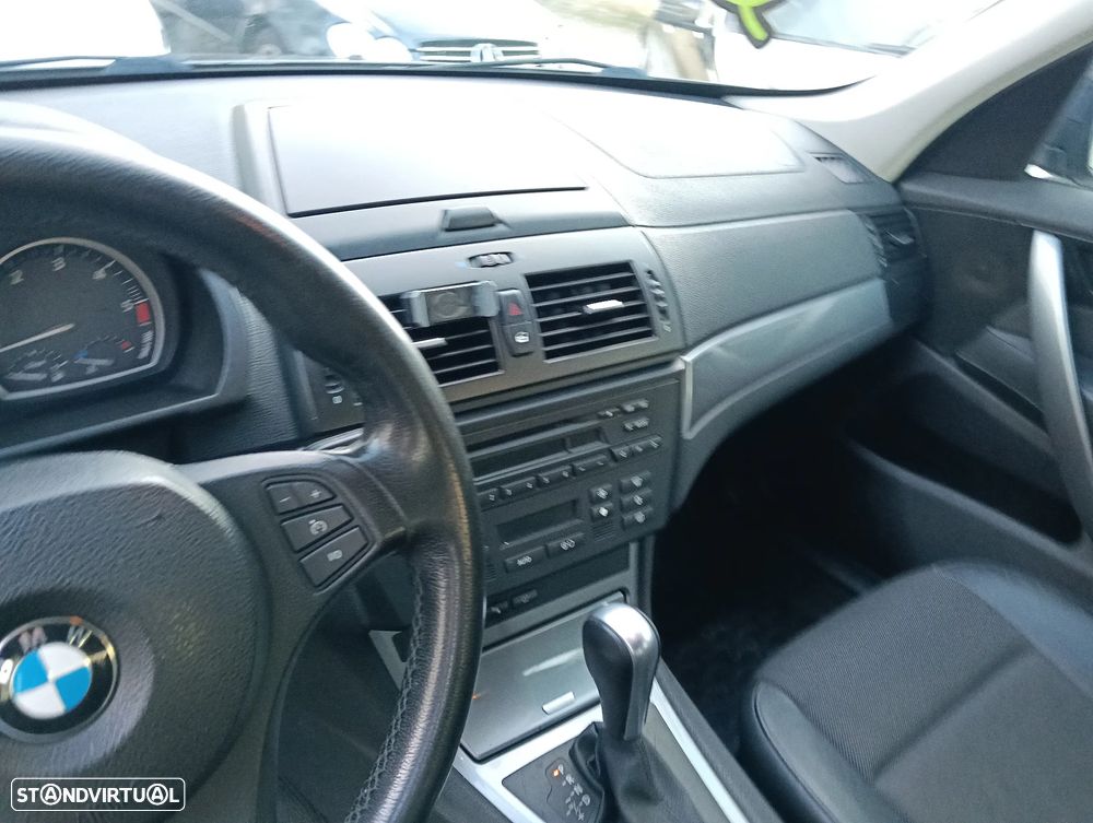 BMW X3 20 d xDrive Lifestyle Auto - 14