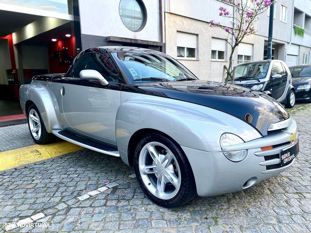 Chevrolet SSR - 15