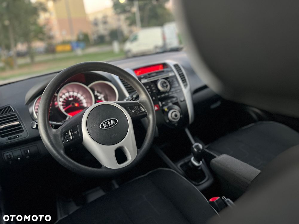 Kia Venga 1.4 M - 9