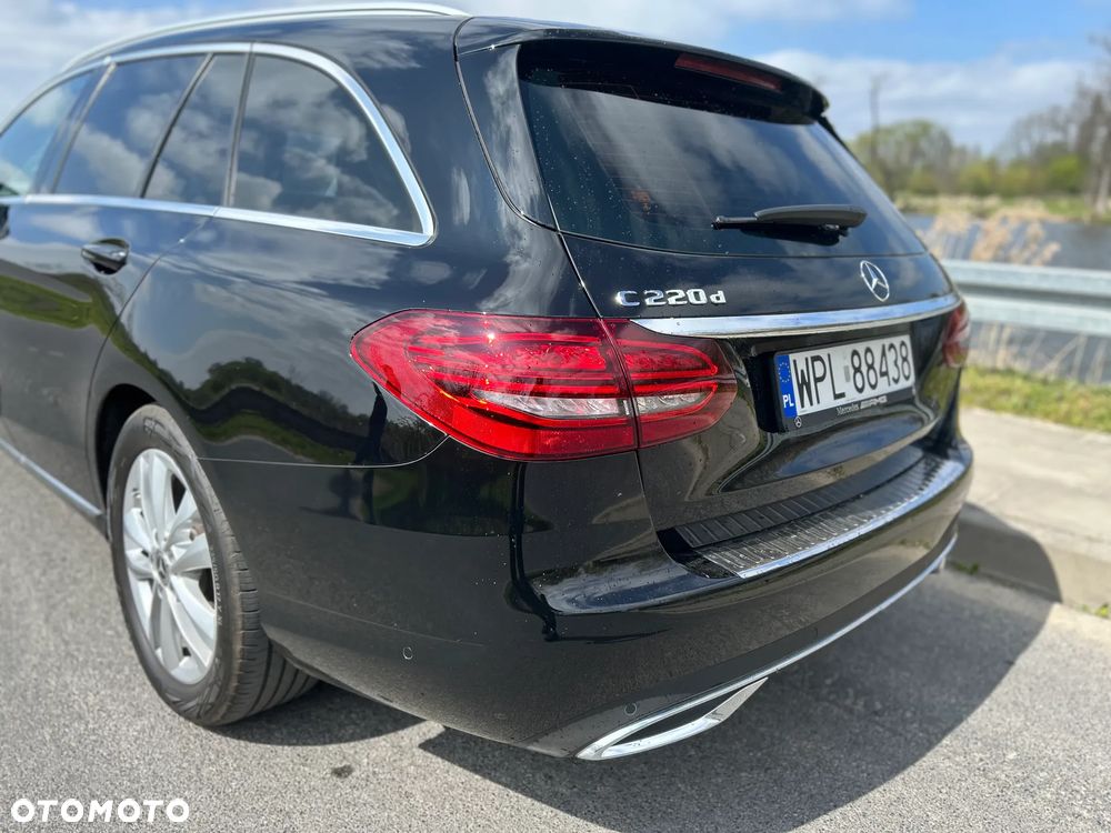 Mercedes-Benz Klasa C 220 d 4Matic 9G-TRONIC Avantgarde - 3