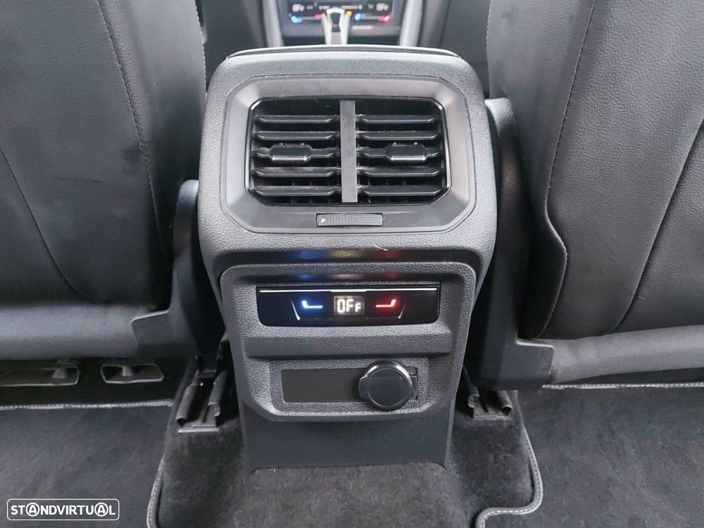 VW Tiguan 1.4 TSI eHybrid R-Line DSG - 38
