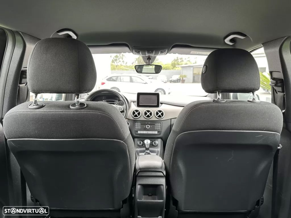 Mercedes-Benz B 160 d Urban - 19