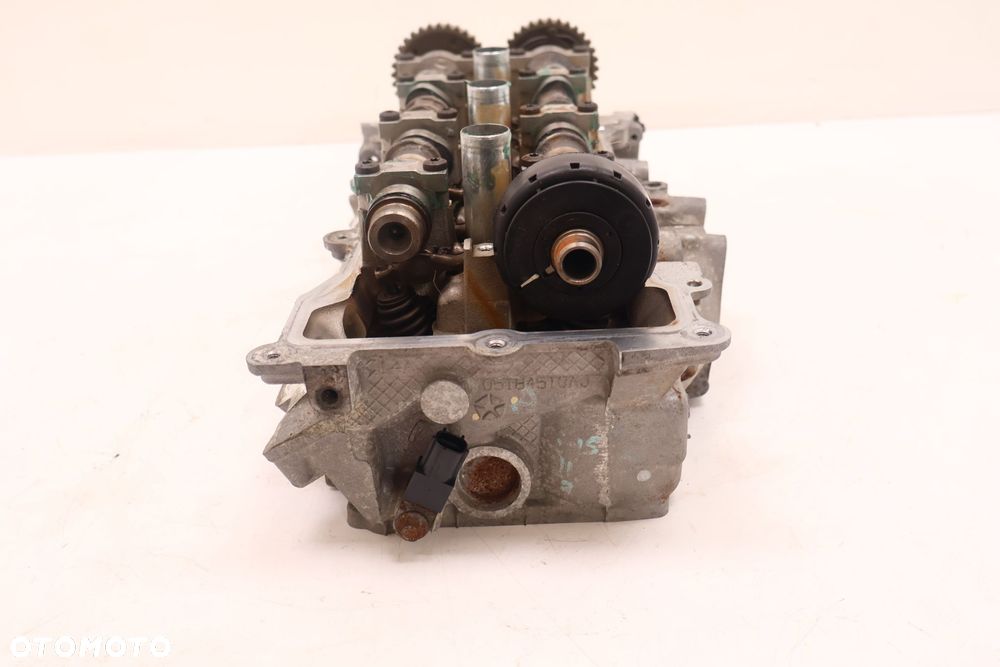 DODGE DURANGO 3.6 11- GŁOWICA PRAWA WAŁKI ROZRZĄDU '05184510AJ - 3