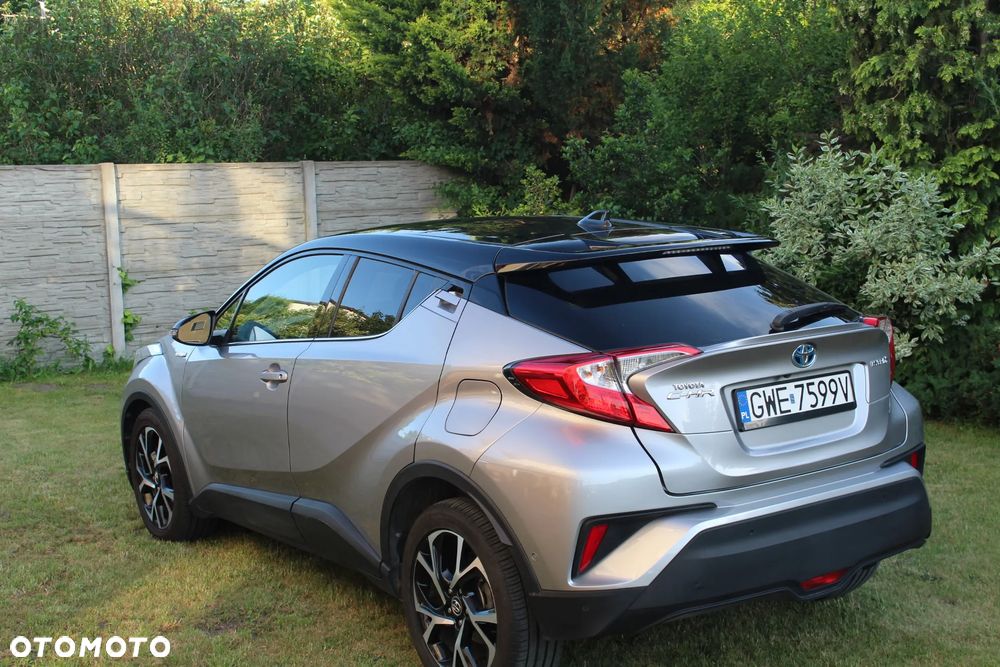 Toyota C-HR Business-Edition - 4