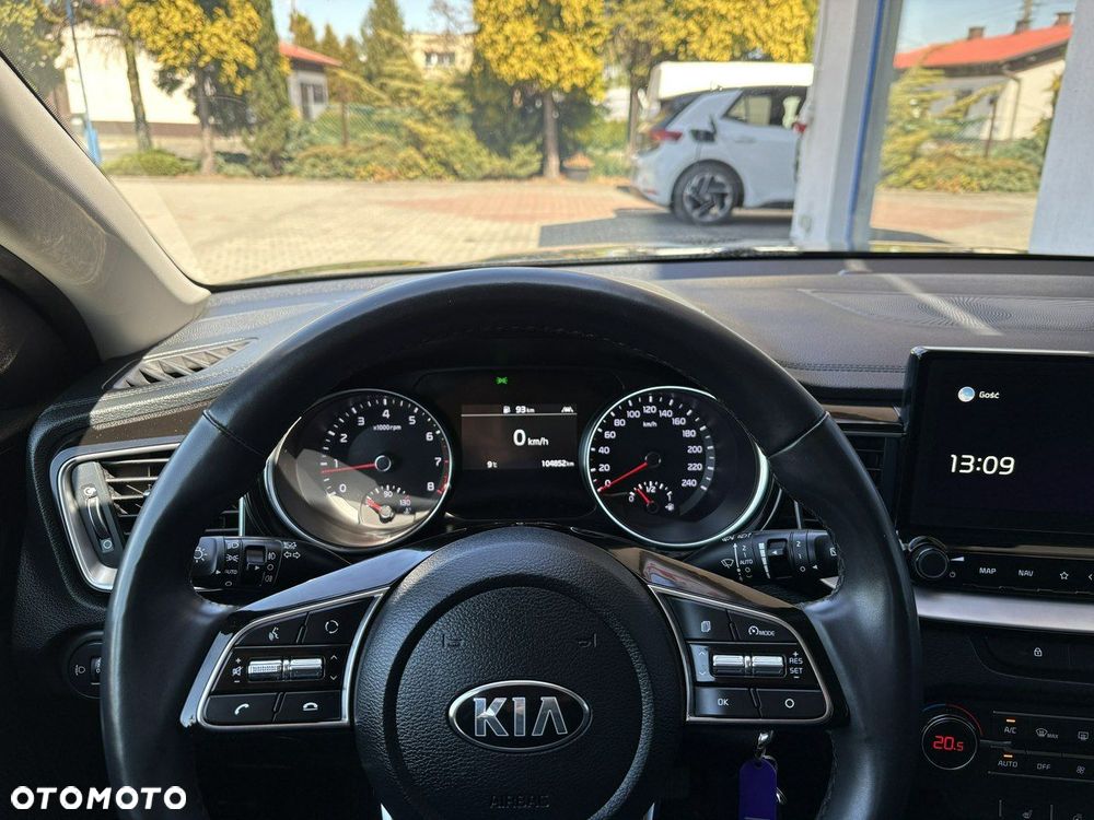 Kia XCeed 1.5 T-GDI L Business Line - 21