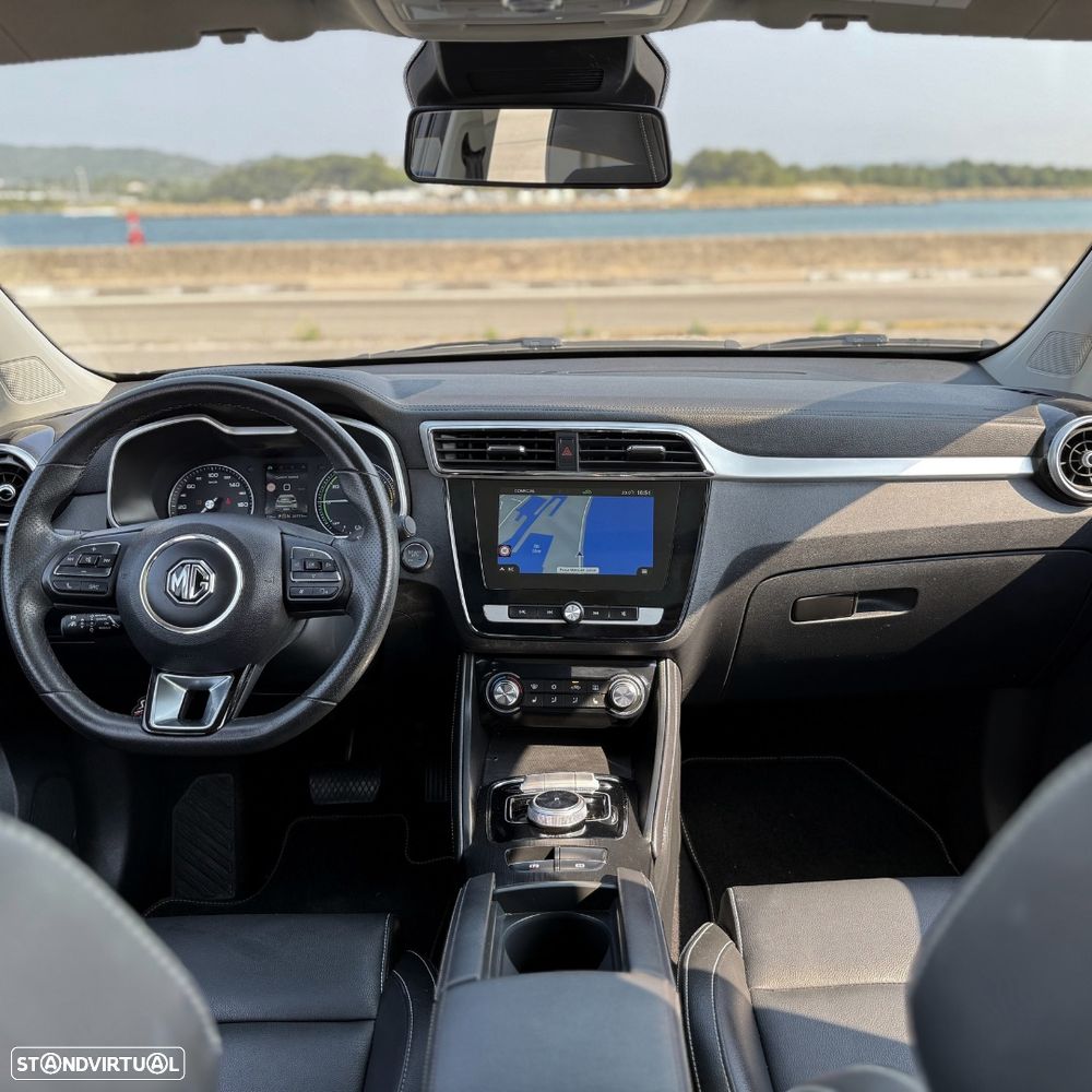 MG ZS EV 44.5 kWh Luxury - 18