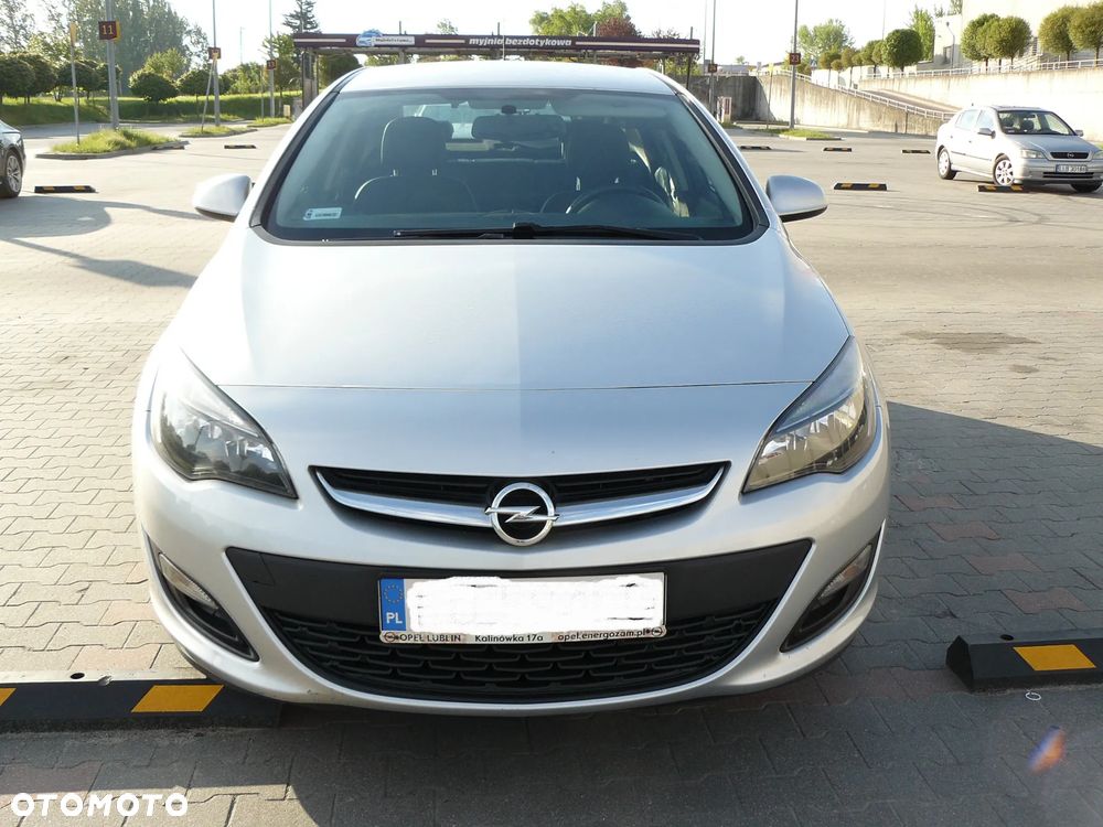 Opel Astra - 8