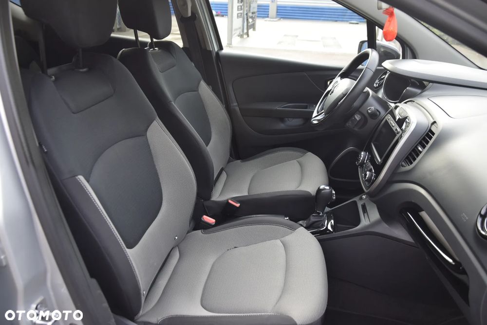 Renault Captur - 16