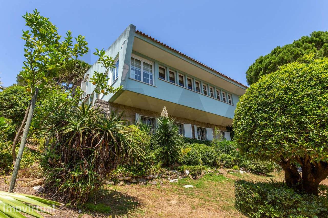 Moradia em Cascais | 400m2 Área Bruta | 1.190m2 de Lote | a 400mt da P - Grande imagem: 3/60