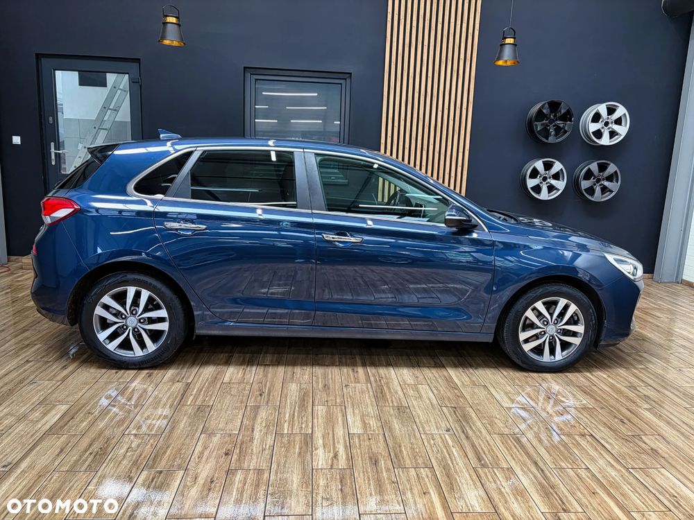 Hyundai i30 1.6 CRDi BlueDrive Go - 6