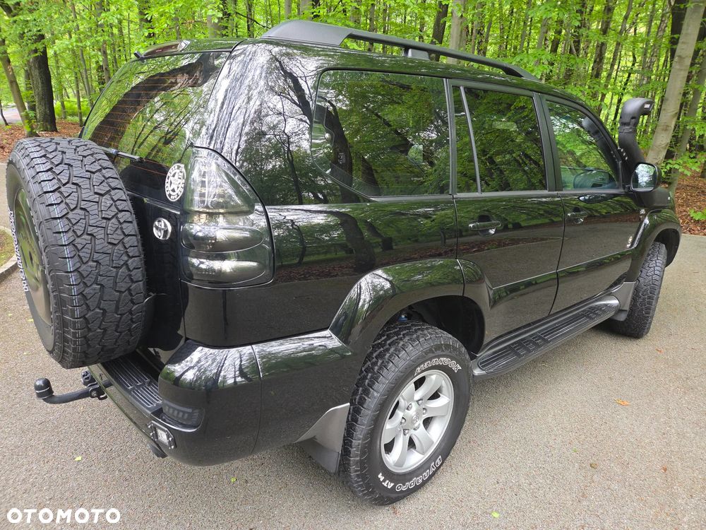 Toyota Land Cruiser 3.0 D Luna Voyage - 3