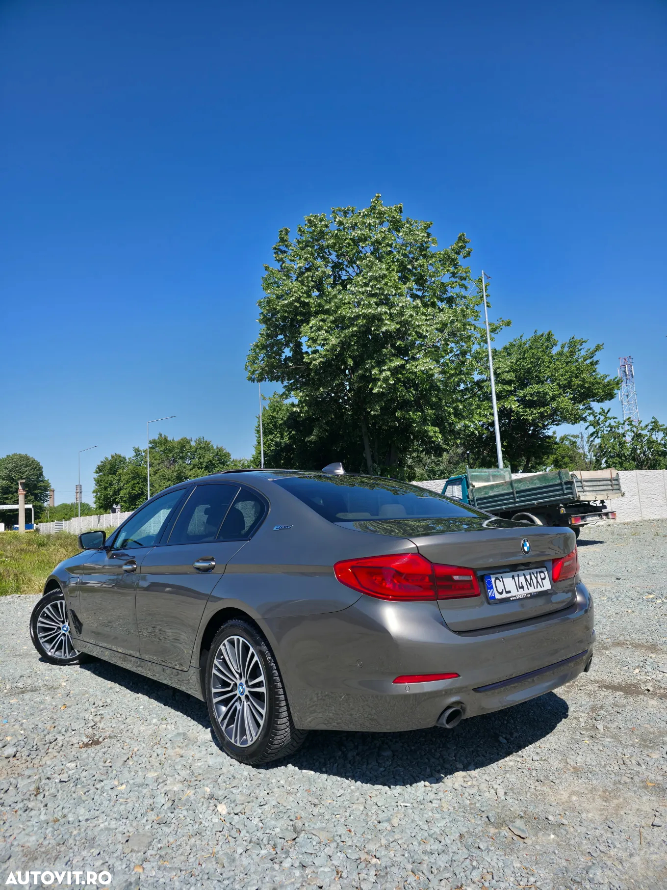 BMW Seria 5 530e iPerformance Aut. Sport Line - 6