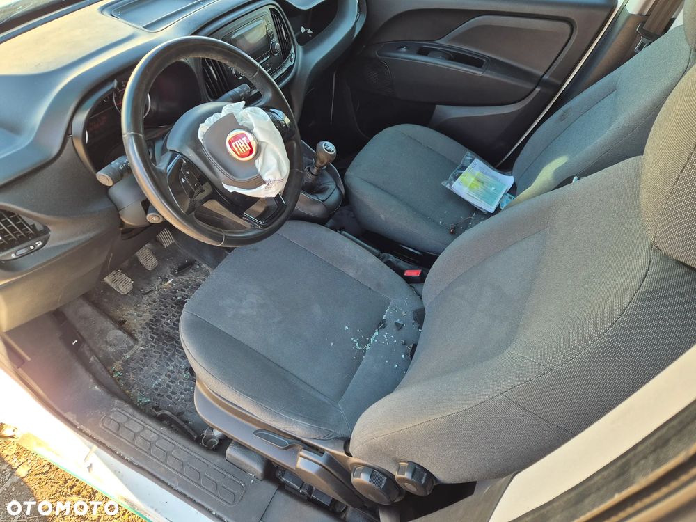 Fiat Doblo - 11
