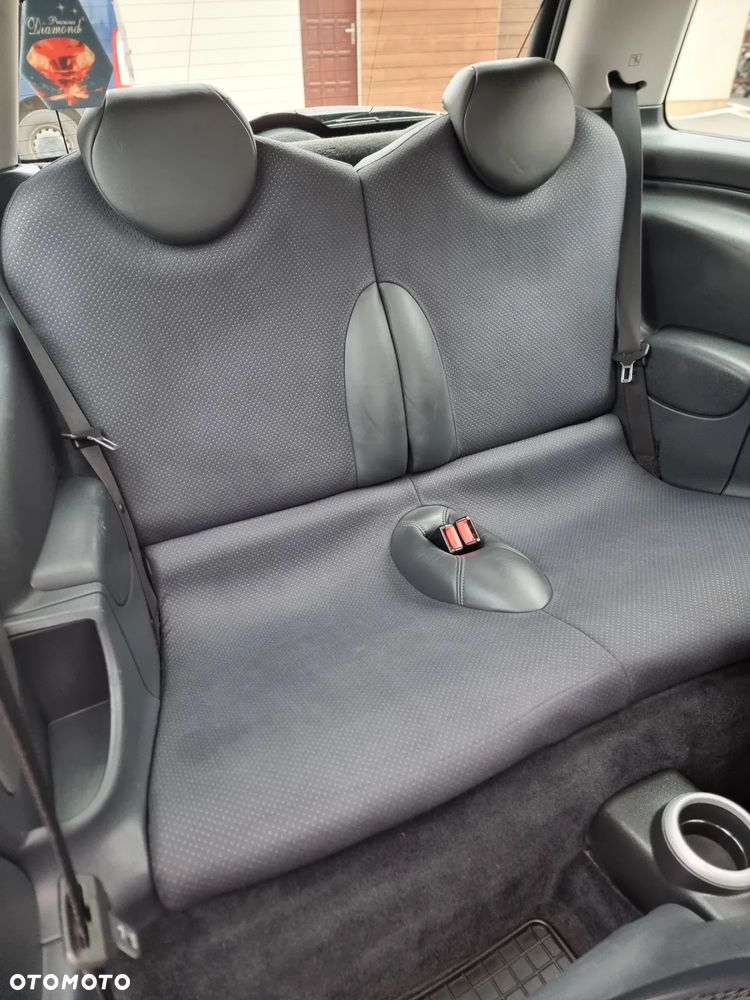 MINI Cooper JCW - 30