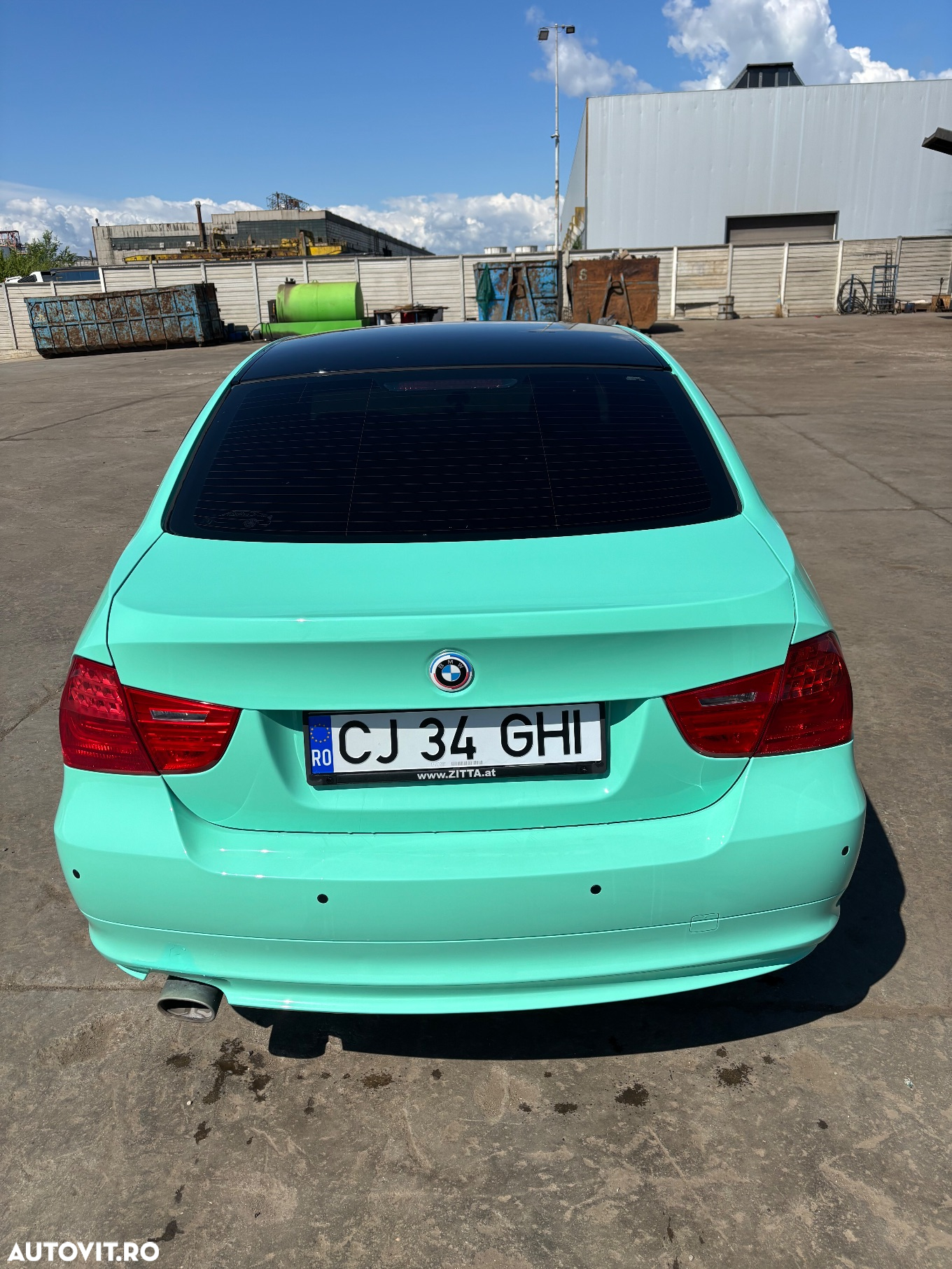 BMW Seria 3 318d - 3