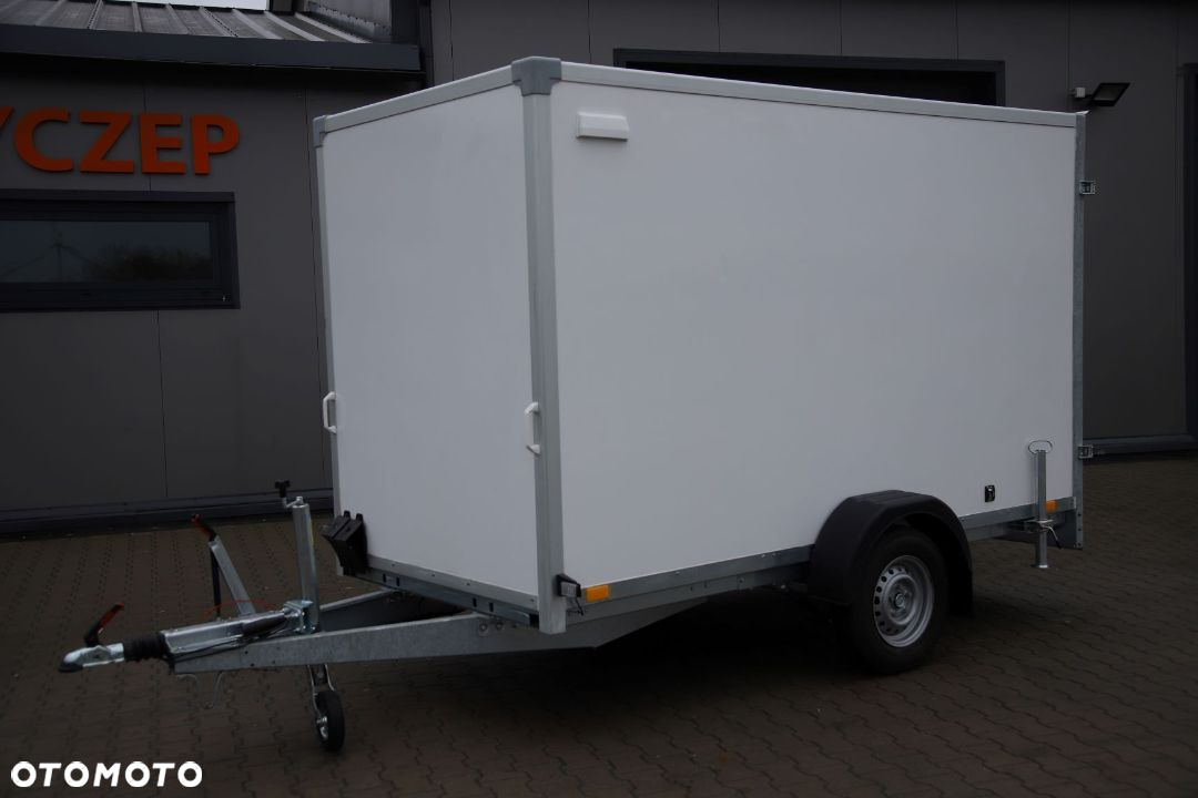 Niewiadów Furgon F1330HD - 2