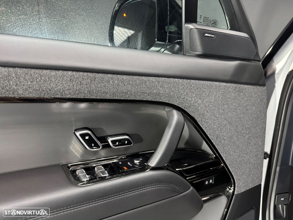 Land Rover Range Rover Sport P440e Dynamic SE - 12