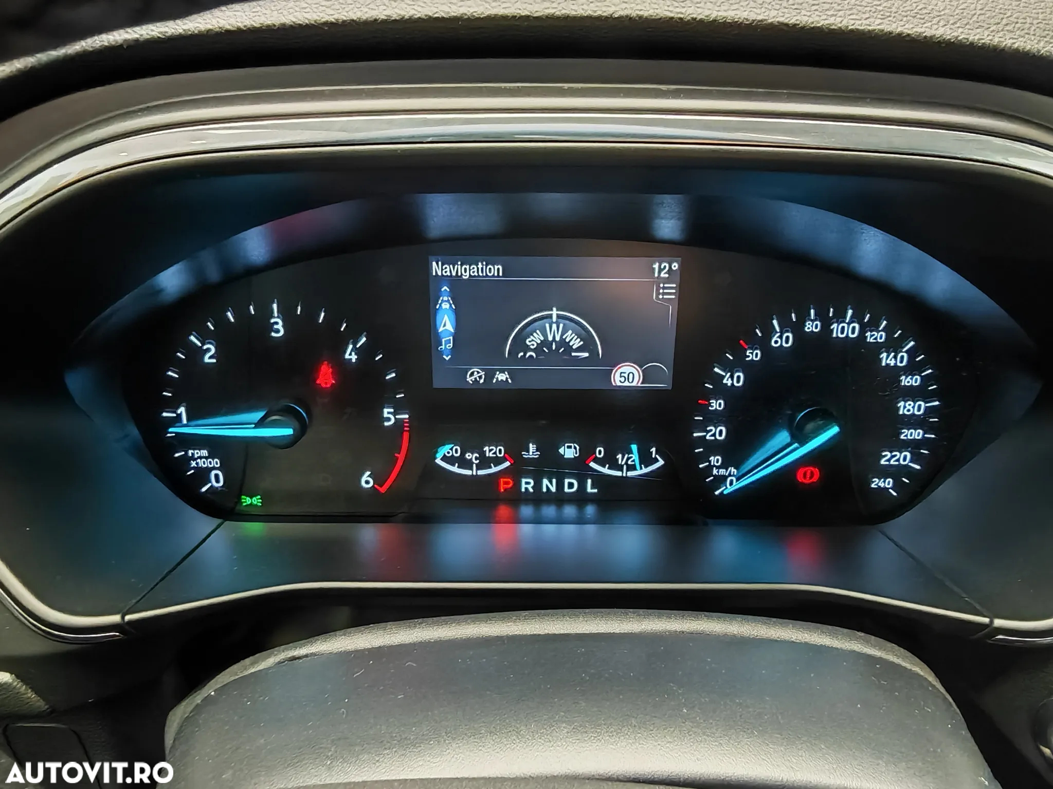Ford Focus 2.0 EcoBlue Active - 35