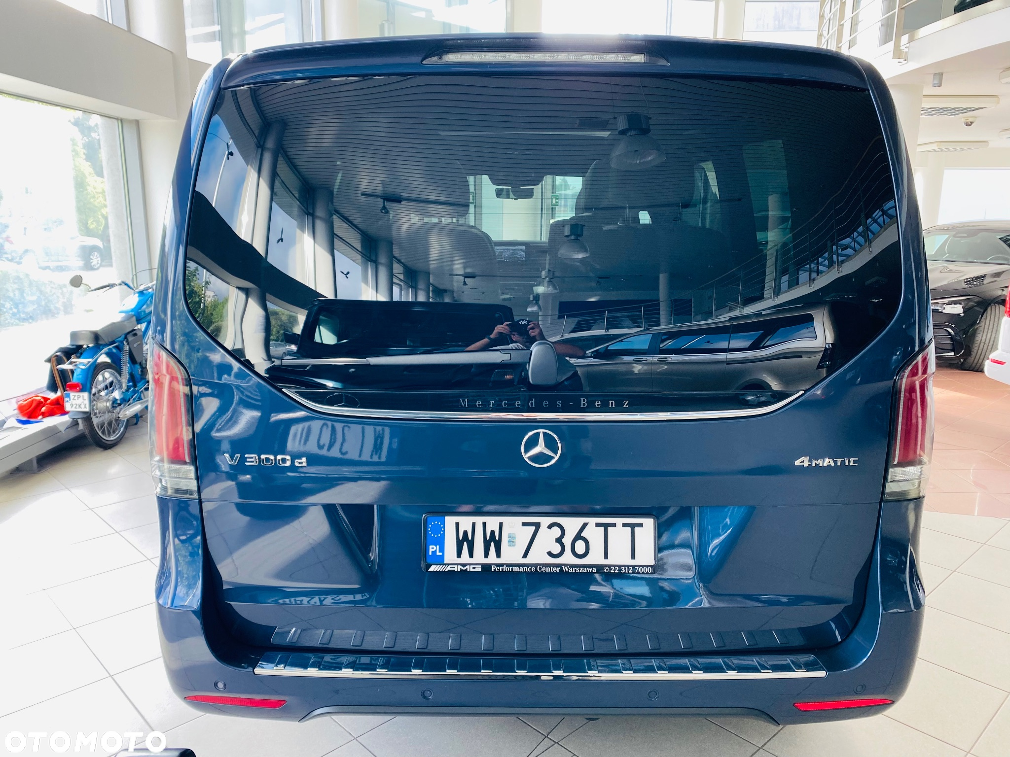 Mercedes-Benz Klasa V 300 d 4-Matic 9G-Tronic Exclusive (d³ugi) - 6