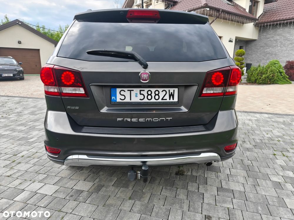 Fiat Freemont 2.0 Multijet 16V DPF Automatik Allrad Black Code - 4