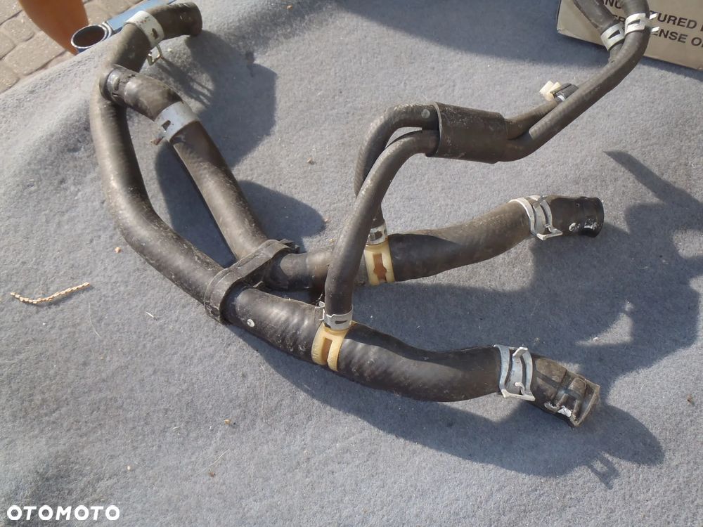 przewód rura kolanko wody paliwa przelew wtrysku mini cooper r50 r51 r52 r53 r54 1.4 d toyota yaris d4d 1.4 - 5
