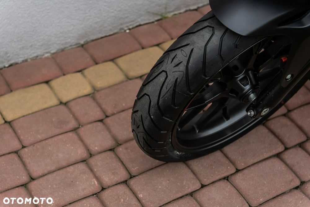 Honda CBR - 8