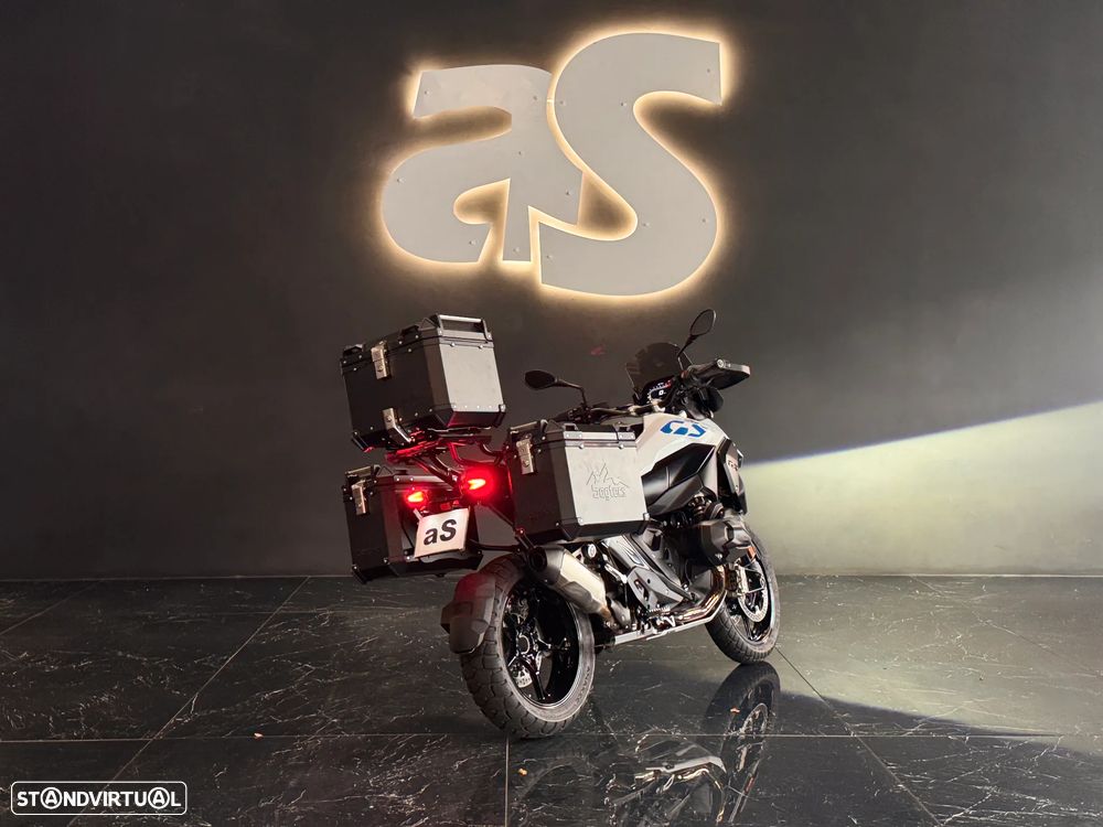 BMW R 1300 GS LightWhite - 6