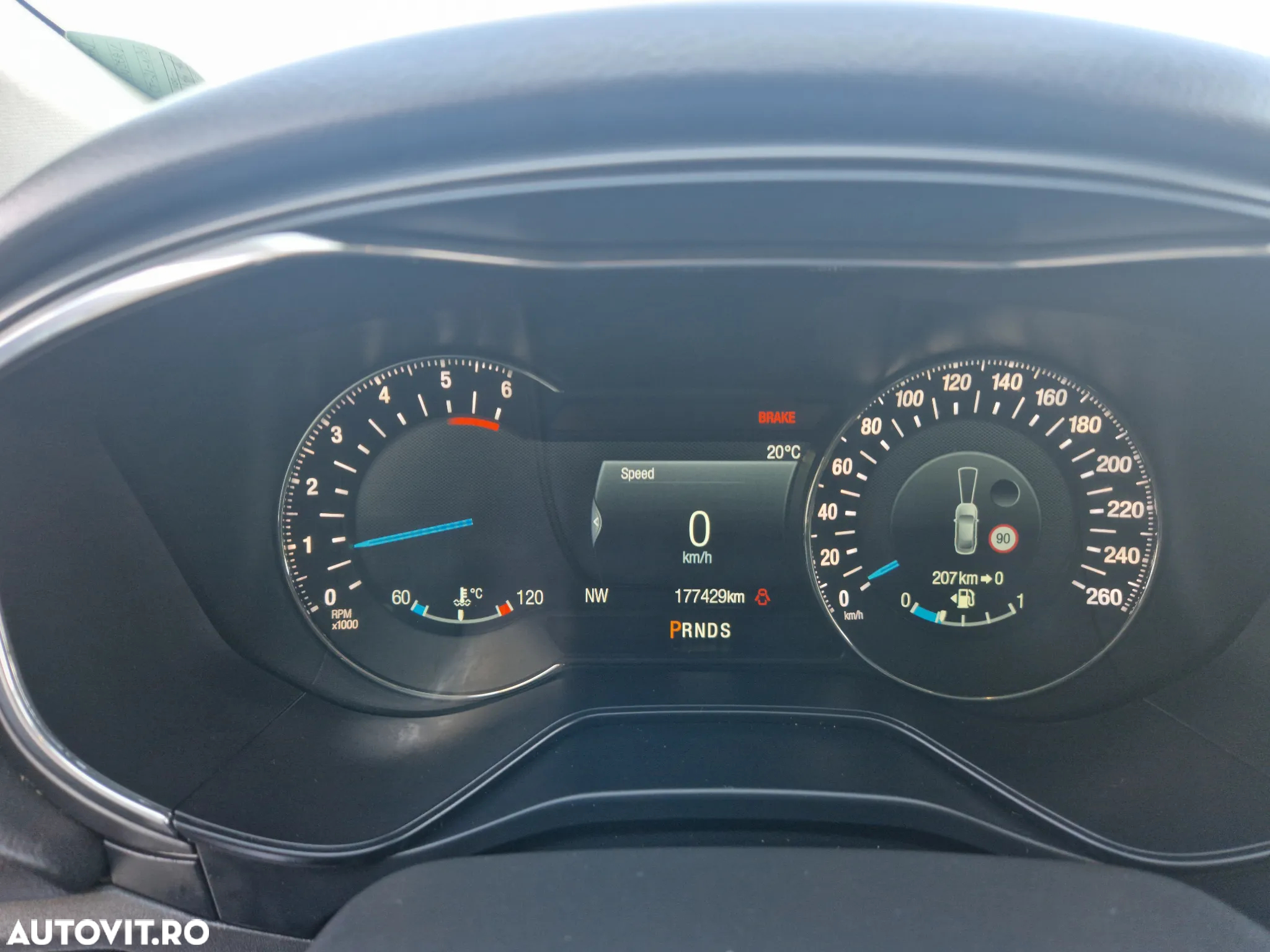 Ford Mondeo 2.0 TDCi Powershift Business - 23